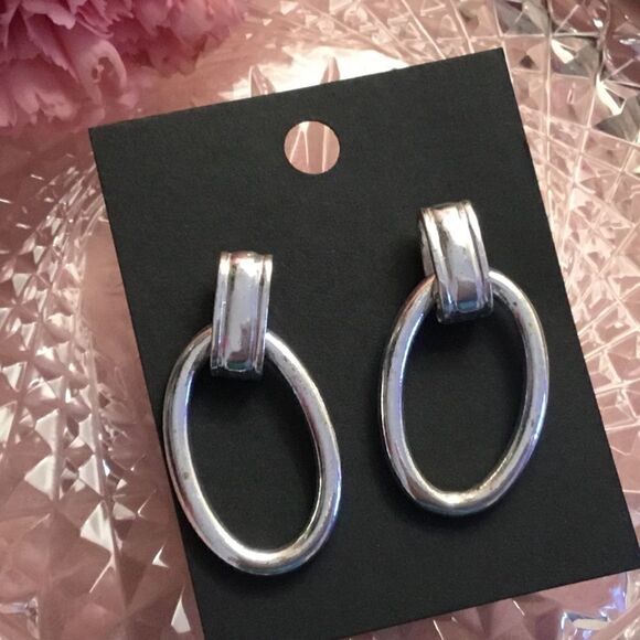 $8 ea. or 3/$15. Shiny Silvetone Door Knocker Earrings - Picture 6 of 7